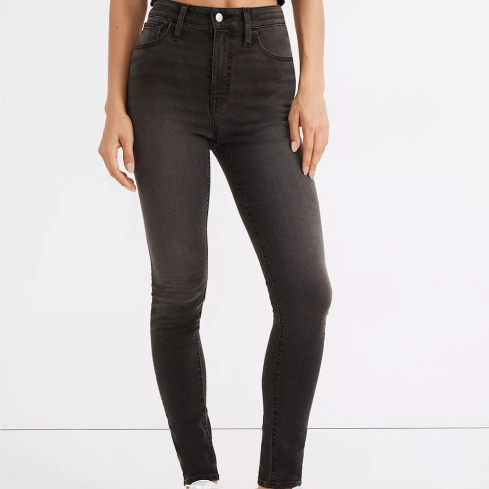 Curvy Roadtripper Supersoft Skinny Jeans in Ardley Wash - Size 27